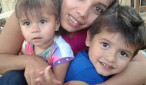 Nena Río junto con sus hijos Yumalín y Daniel